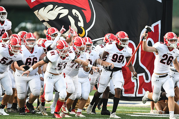 Allatoona vs Harrison Friday Night Football Action