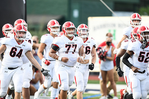 Allatoona vs Harrison Friday Night Football Action