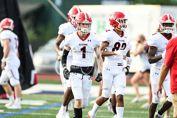 Allatoona vs Harrison Friday Night Football Action
