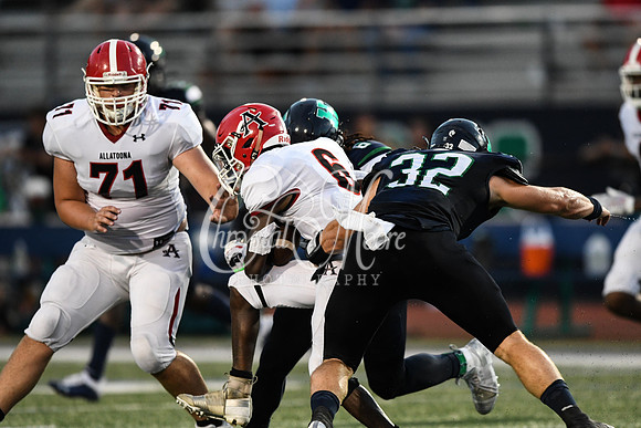 Allatoona vs Harrison Friday Night Football Action