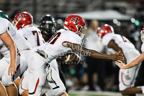 Allatoona vs Harrison Friday Night Football Action
