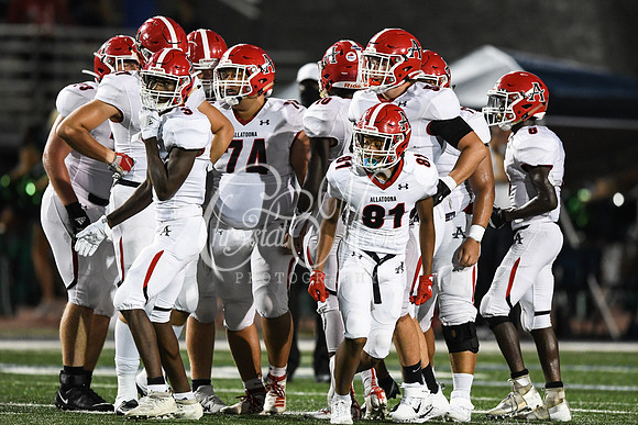 Allatoona vs Harrison Friday Night Football Action