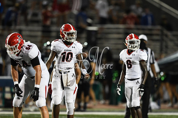 Allatoona vs Harrison Friday Night Football Action