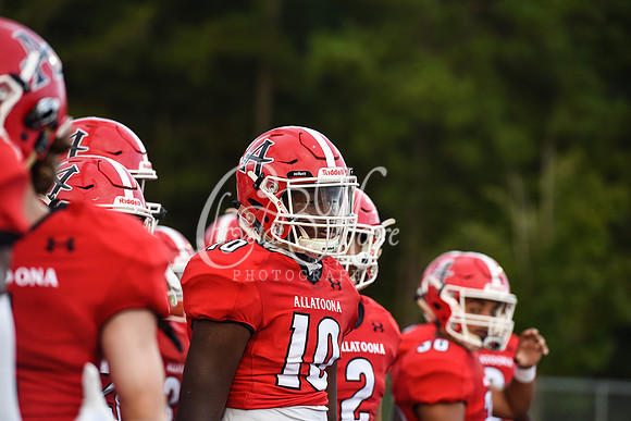Allatoona vs South Cobb High School Friday Night Football action