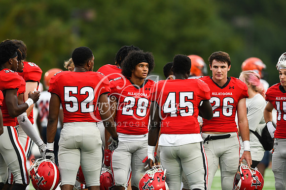 Allatoona vs South Cobb High School Friday Night Football action