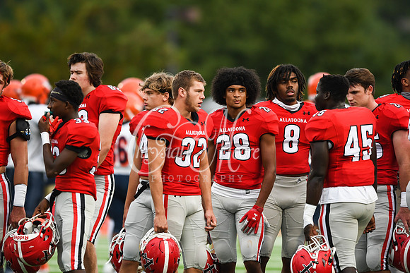 Allatoona vs South Cobb High School Friday Night Football action