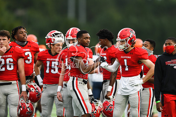 Allatoona vs South Cobb High School Friday Night Football action