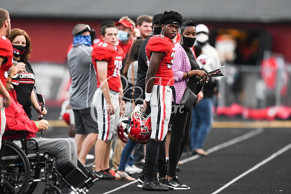 Allatoona vs South Cobb High School Friday Night Football action