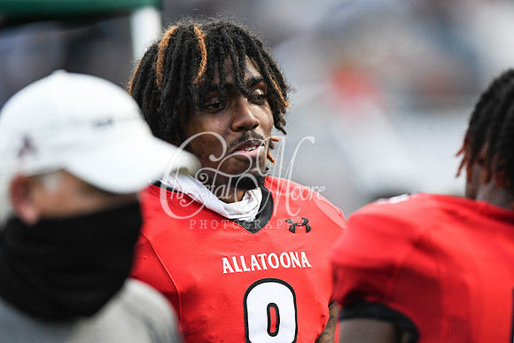 Allatoona vs South Cobb High School Friday Night Football action