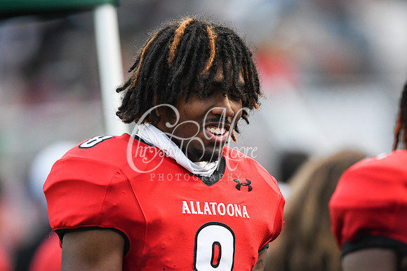 Allatoona vs South Cobb High School Friday Night Football action