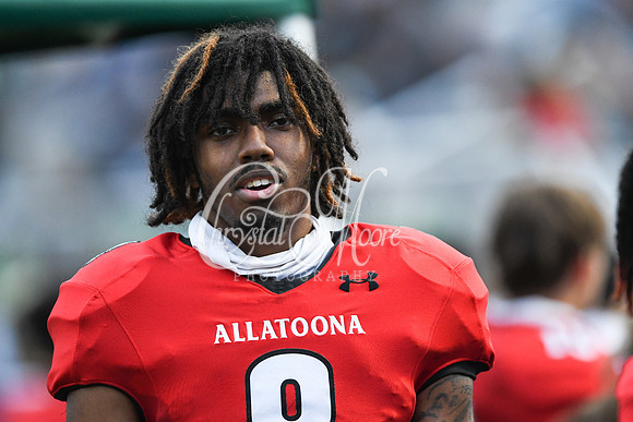 Allatoona vs South Cobb High School Friday Night Football action