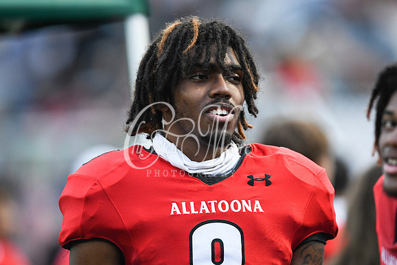 Allatoona vs South Cobb High School Friday Night Football action
