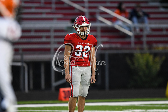 Allatoona vs South Cobb High School Friday Night Football action