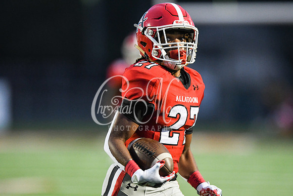 Allatoona vs South Cobb High School Friday Night Football action