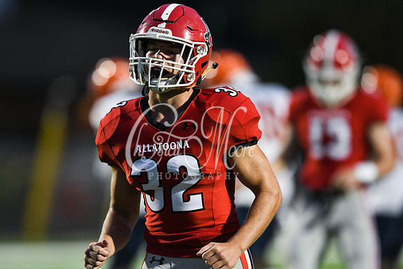 Allatoona vs South Cobb High School Friday Night Football action