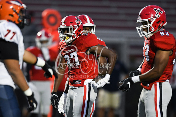 Allatoona vs South Cobb High School Friday Night Football action