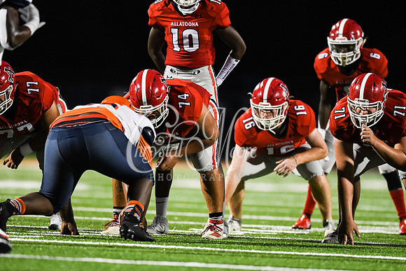 Allatoona vs South Cobb High School Friday Night Football action