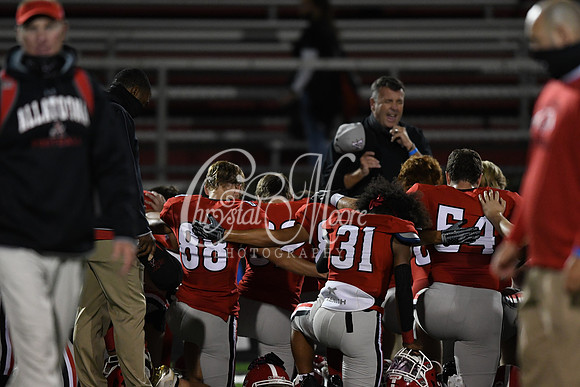 Allatoona vs Kell High School Friday Night Football action