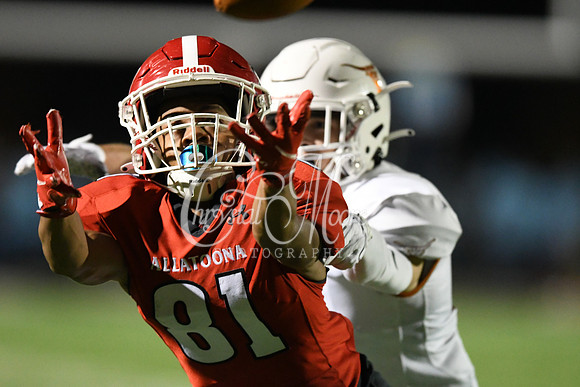 Allatoona vs Kell High School Friday Night Football action