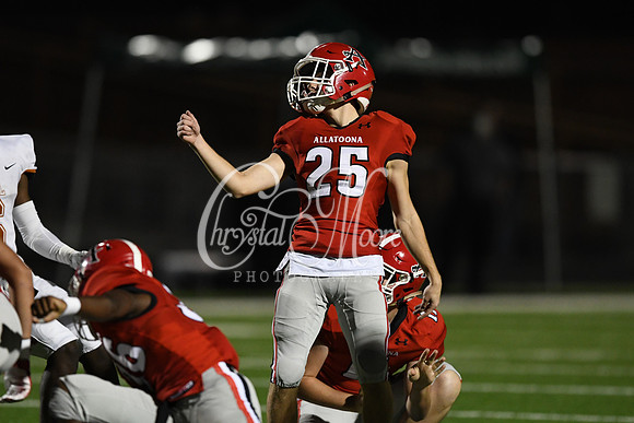 Allatoona vs Kell High School Friday Night Football action