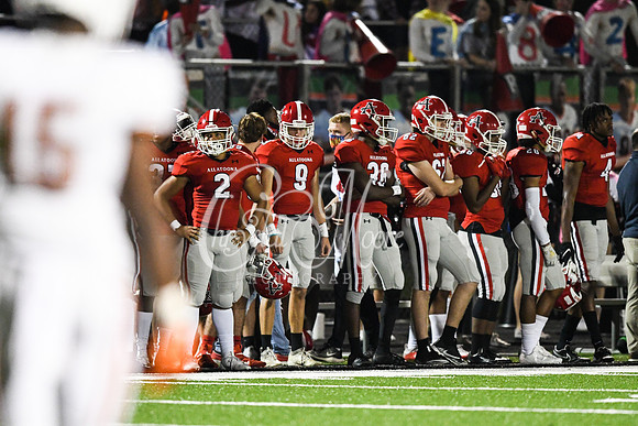 Allatoona vs Kell High School Friday Night Football action