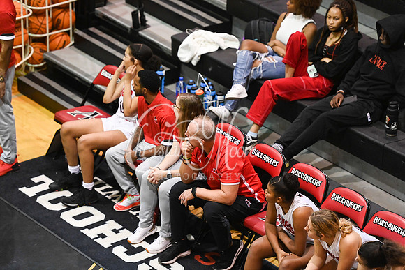 Allatoona Varsity Women Basketball vs Pope