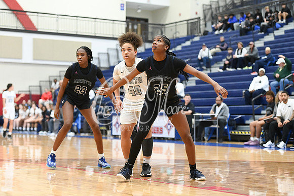 6A Marietta vs 6A North Paulding during Region 5 semi-finals girls basketball tournament