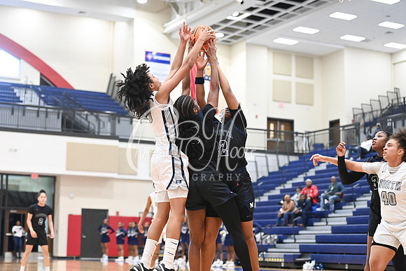 6A Marietta vs 6A North Paulding during Region 5 semi-finals girls basketball tournament