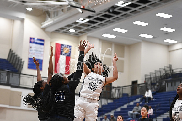 6A Marietta vs 6A North Paulding during Region 5 semi-finals girls basketball tournament
