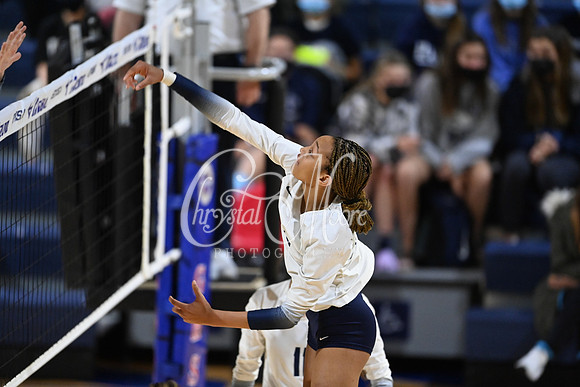 Pace Academy vs Gordon Lee High School during 2021 GHSA State 2A-1A Public Volleyball State Championship