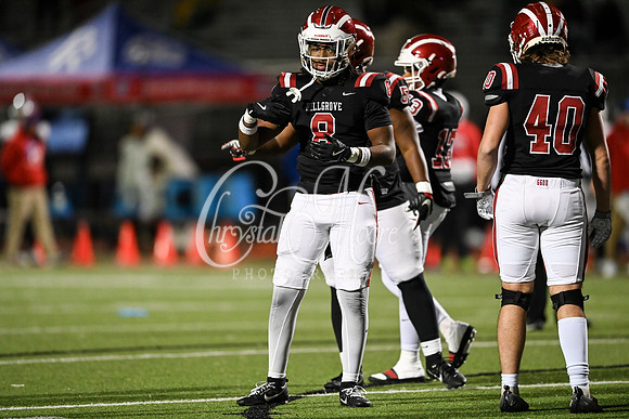 Hillgrove vs Peachtree Ridge during second round GHSA 6A State Football Playoffs