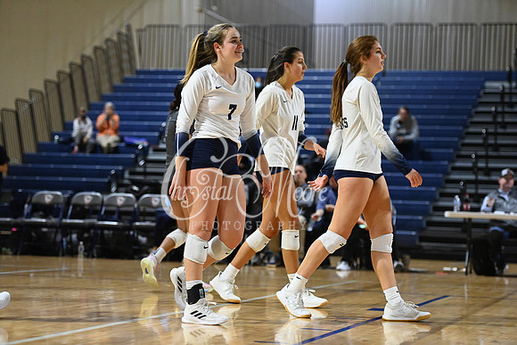 Pace Academy vs Gordon Lee High School during 2021 GHSA State 2A-1A Public Volleyball State Championship