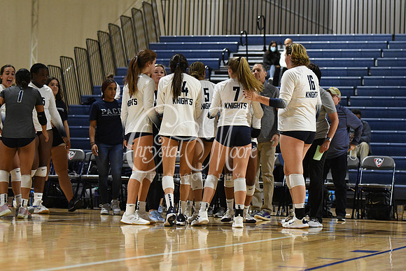 Pace Academy vs Gordon Lee High School during 2021 GHSA State 2A-1A Public Volleyball State Championship