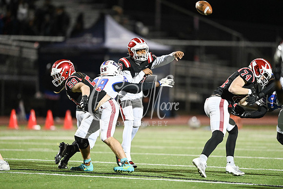 Hillgrove vs Peachtree Ridge during second round GHSA 6A State Football Playoffs